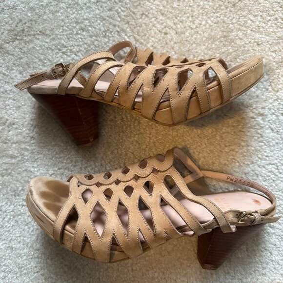 W's 6.5 Stuart Weizman caggy sandal - Picture 3 of 4